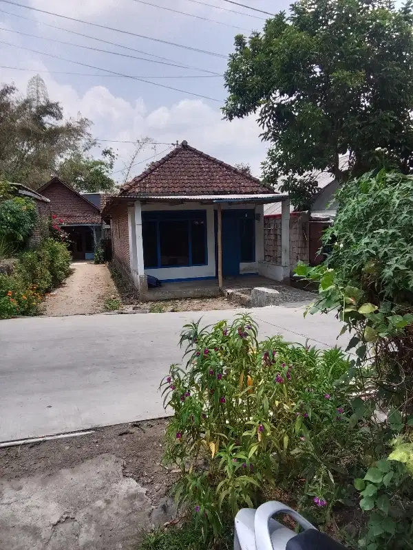 RUMAH NDESO PACET KEMBANGBELOR