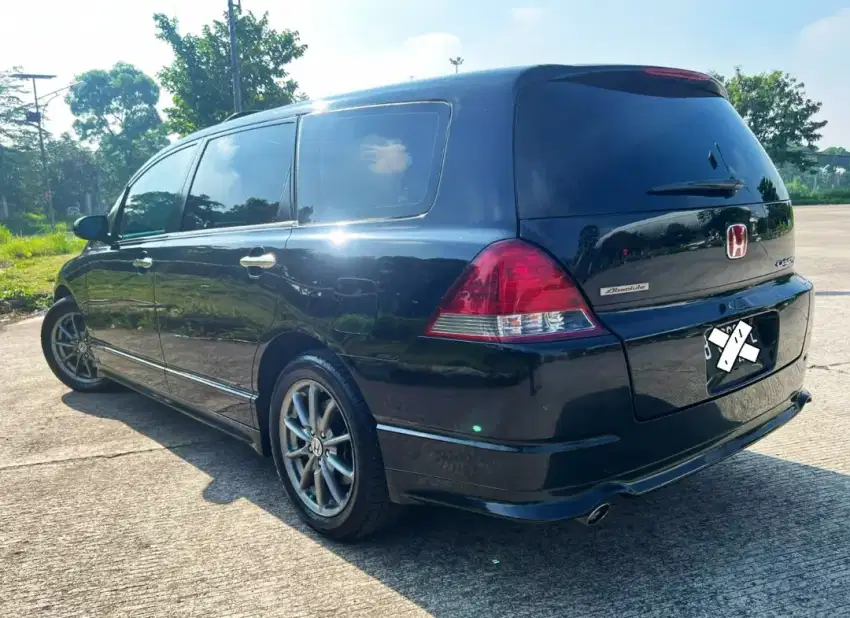 Honda Odyssey Absolute RB1 2004 (D)