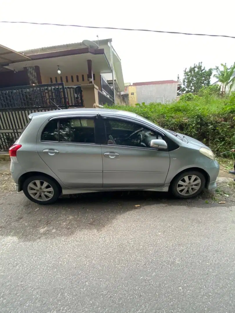 Yaris 2011 tipe tertinggi