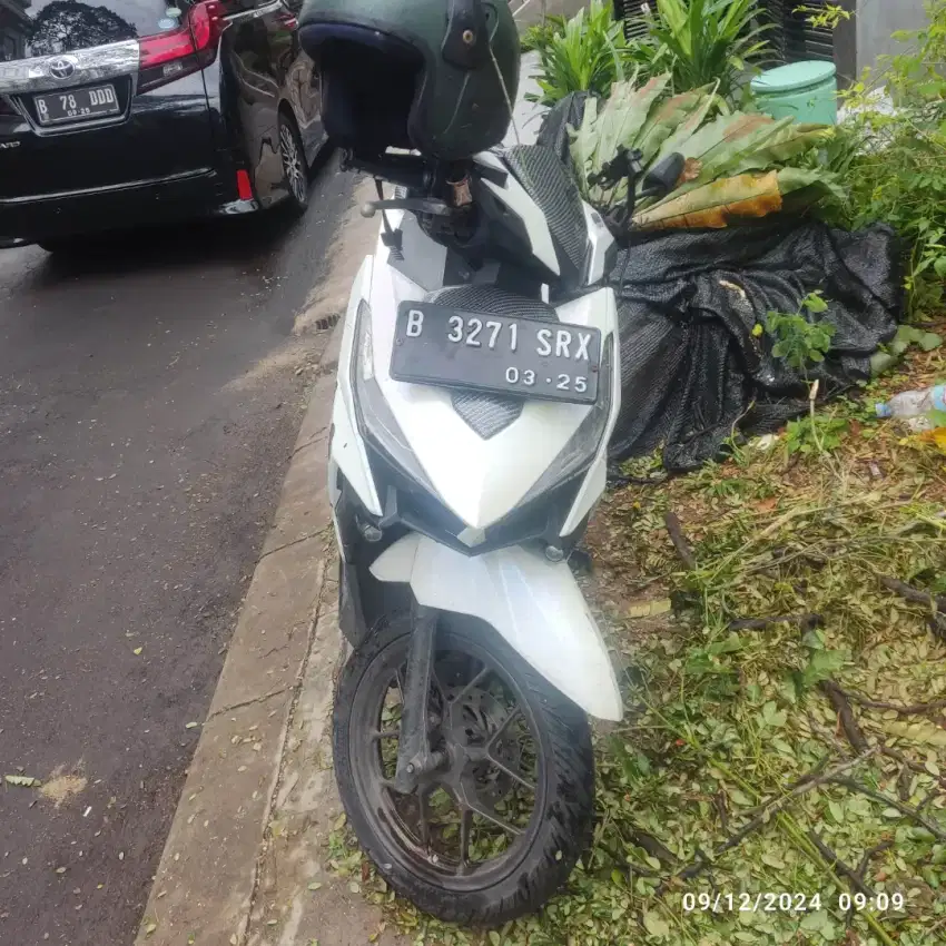 DIJUAL HONDA VARIO 150 LED TAHUN 2015