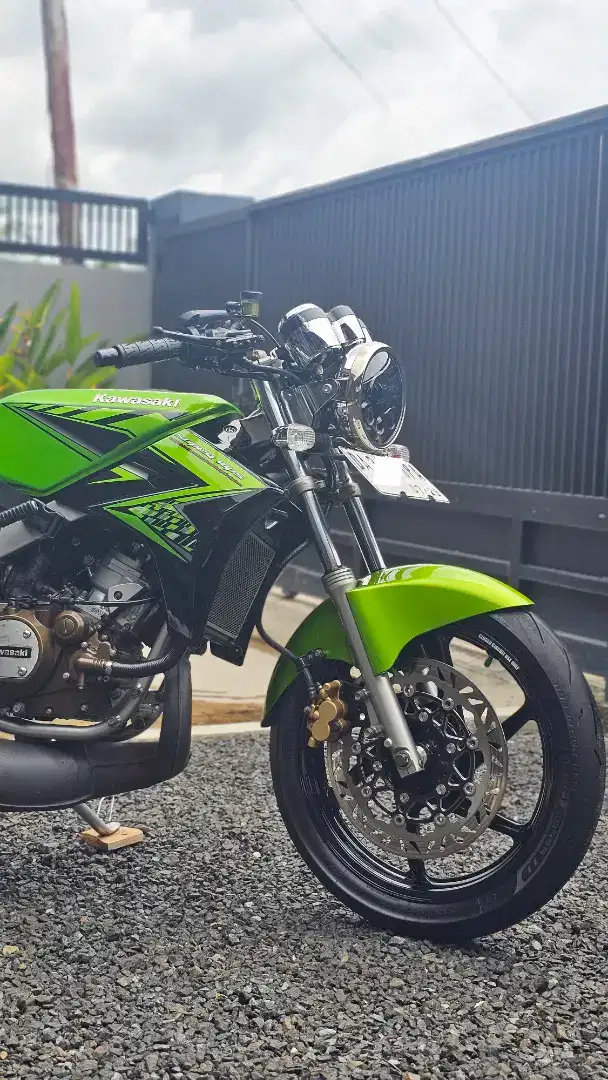 Kawasaki Ninja R 2014