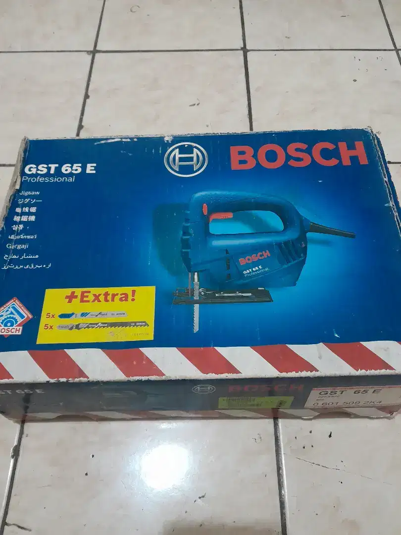 Jigsaw gergaji Bosch GST 65 E