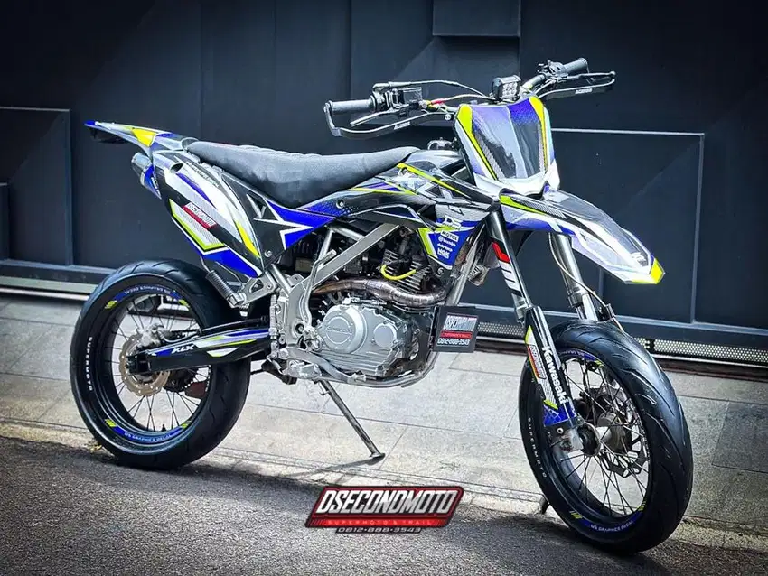 KLX 150 BODY GORDON SUPERMOTO GANTENG  SIAP TRABAS TOURING