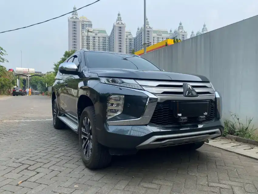 Mitsubishi Pajero Dakar 4x2 AT Grey Facelift 2022 KM30rb Record ANTIK