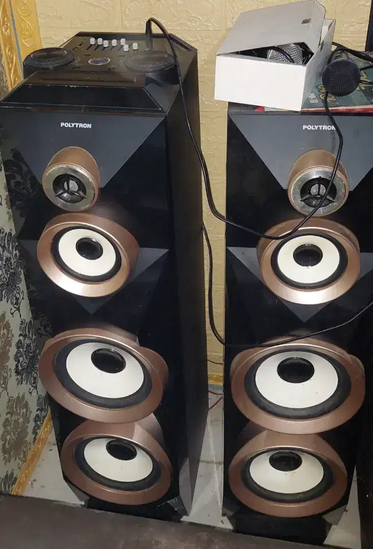 Dijual speaker aktif polytron