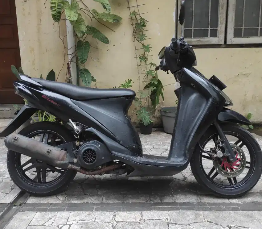 Suzuki spin 2007 komplit nyala