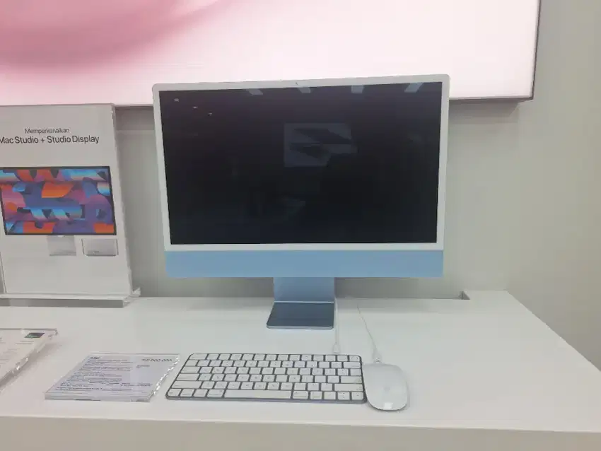 APPLE IMAC 24 dengan layar Retina 4,5K