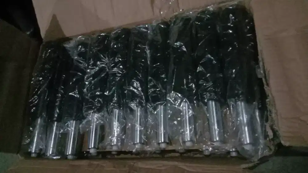 Hidrolik baru,Saya menerima servis kursi kantor dan jual beli