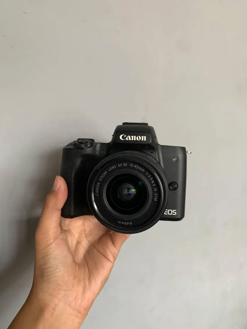 KAMERA CANON M50 MARK II + LENSA KIT