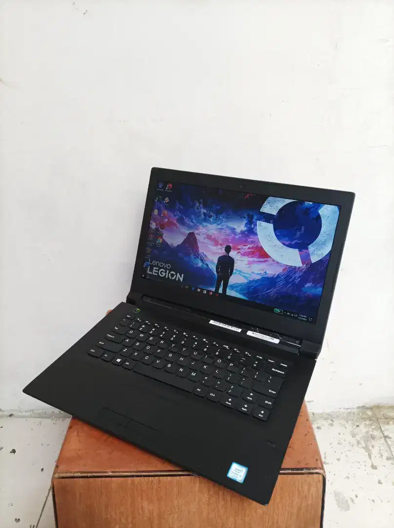 LAPTOP MAHSISWA LENOVO V130 14IKB CORE I3 GEN 6 RAM 4GB SSD 128GB