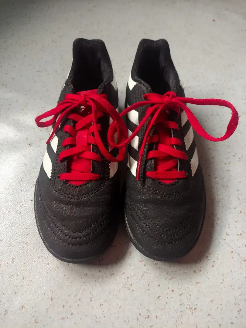 Sepatu Bola Anak Adidas Goletto Mini soccer