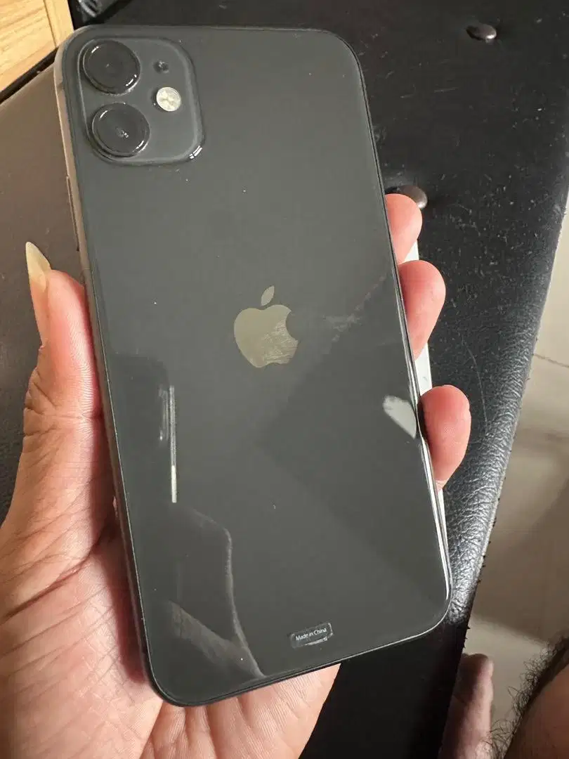 iPhone 11 128 GB iBox