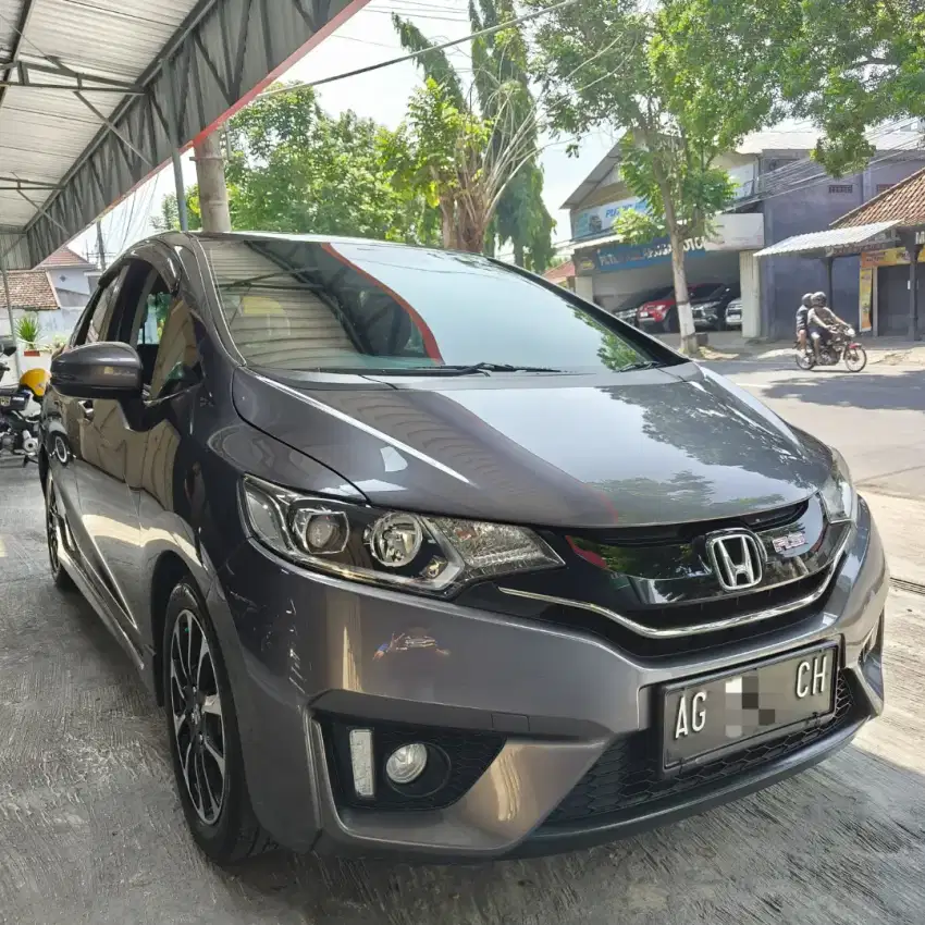 Km 52rb.Allnew Jazz 1.5 RS Facelift CVT Matic 2017.Plat AG Asli jatim.