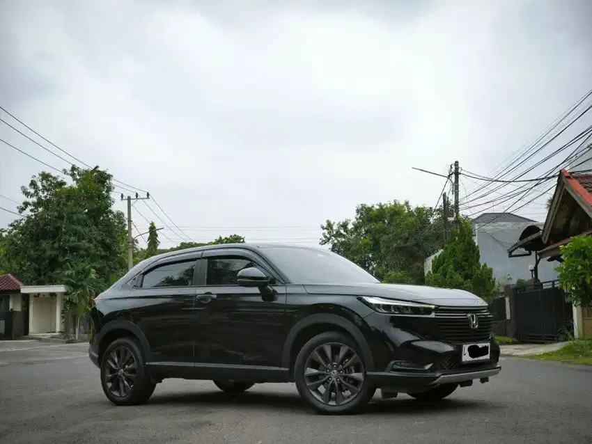 Honda HRV Special Edition 2022 Automatic Matic Hitam Surabaya SE