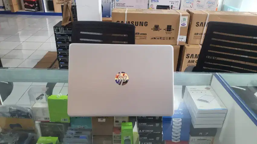 LAPTOP HP 14S RYZEN3 RAM 8GB SSD 512GB