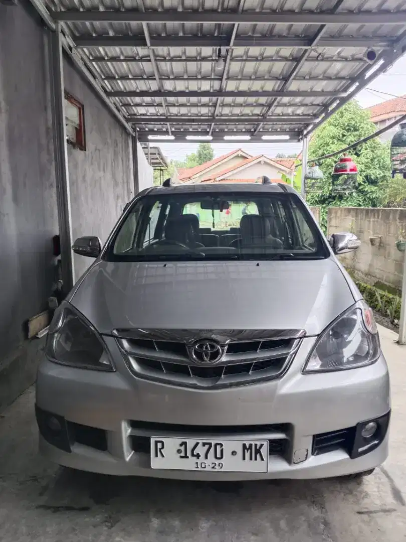 Avanza G 2011 MT