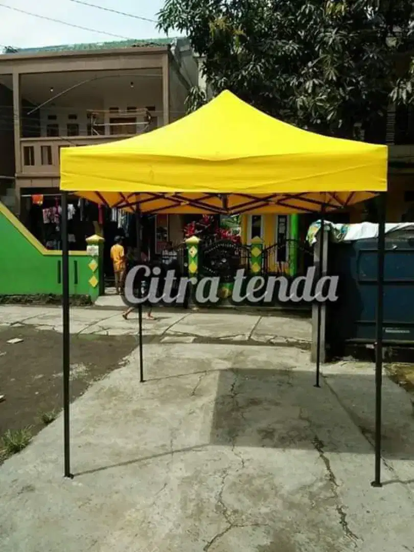 Tenda lipat portable