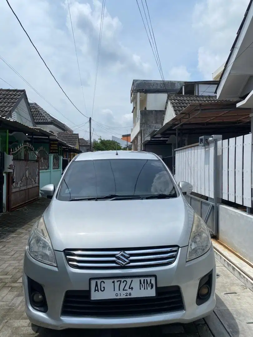 Di jual suzuki ertiga 2013