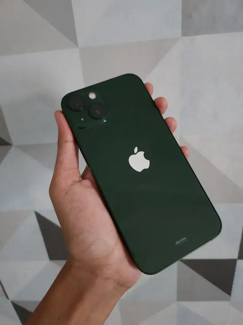 Iphone 13 128gb garansi on resmi indonesia