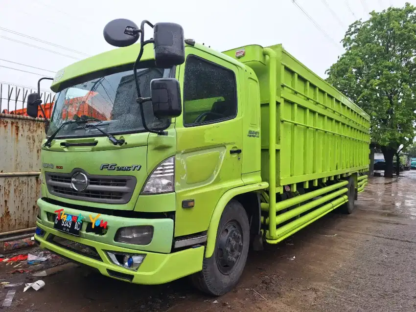 Hino Lohan 500 FG 235 JS Bak Besi 8.3m Ors/Mitsubishi Fuso/Isuzu GIGa