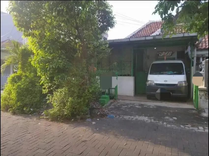 RUMAH / KANTOR / GUDANG DI MLATEN TRENGGULUN SEMARANG TIMUR