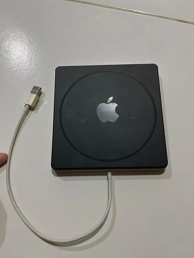 Apple USB Superdrive MD564ZM/A ORIGINAL