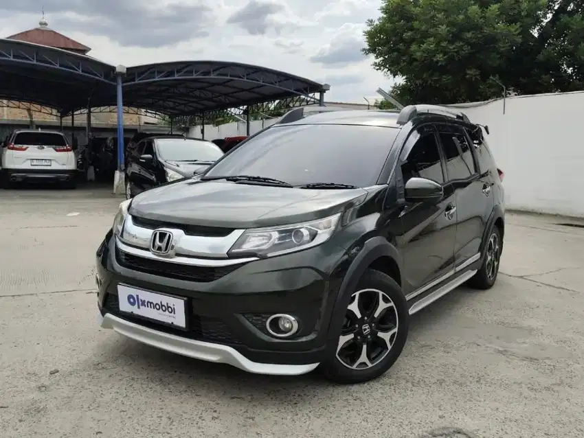 Pajak Panjang - Honda BRV 1.5 E Prestige Bensin-AT 2016(KIE)