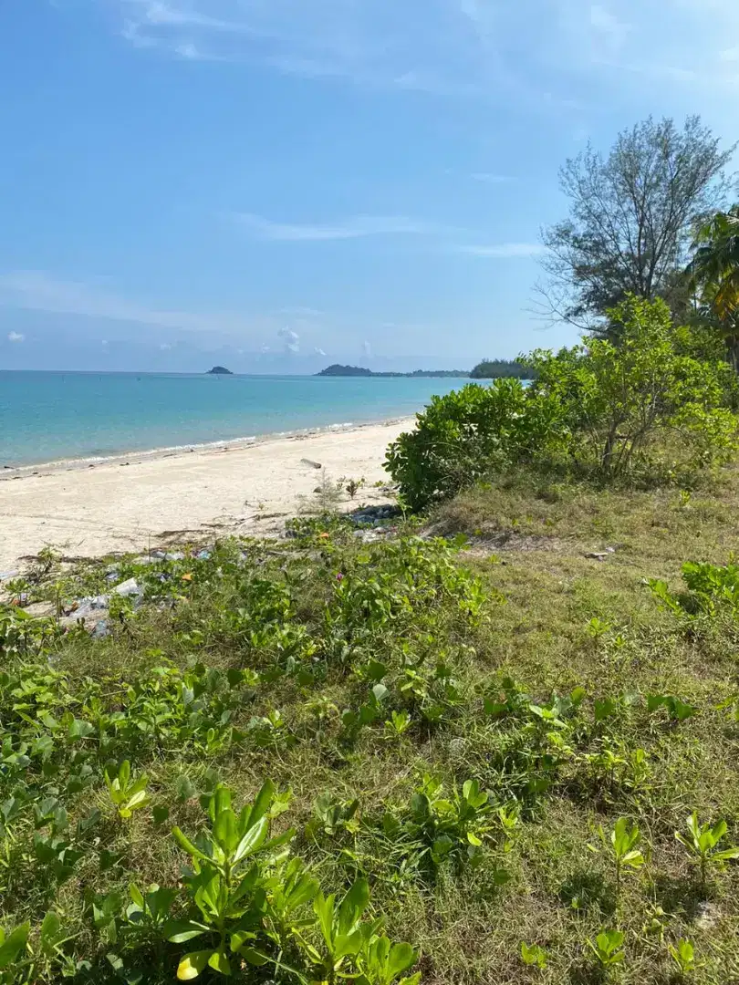 Dijual pantai kawasan Laskar Pelangi Belitung