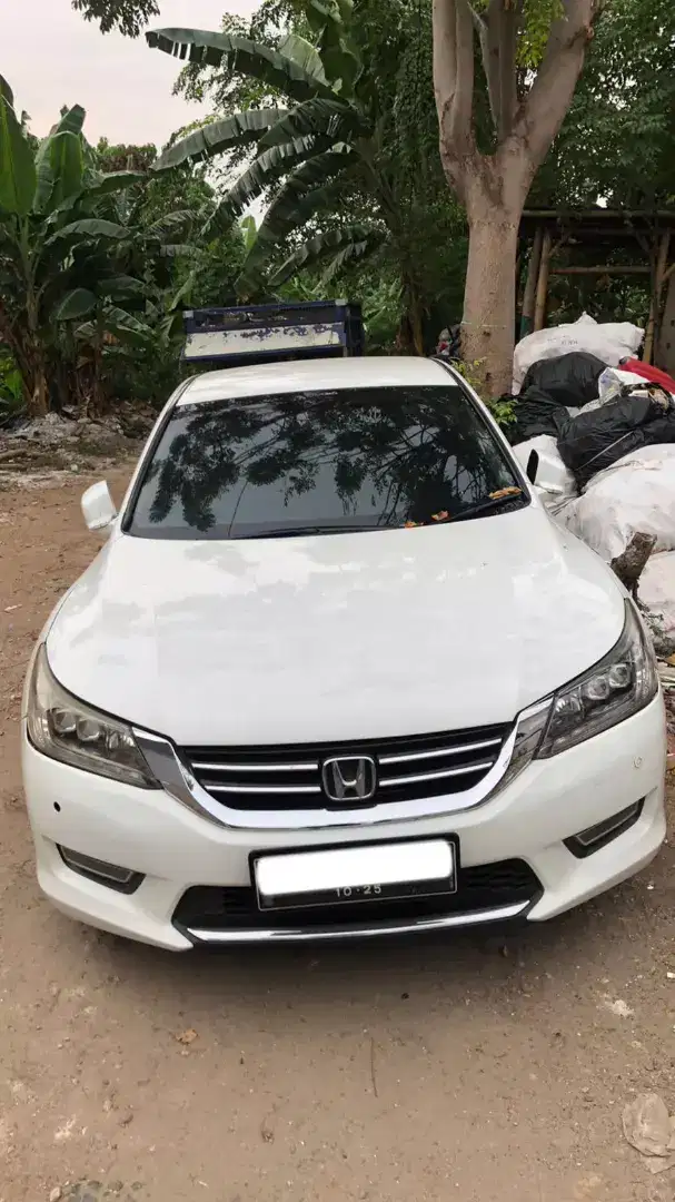 honda accord vtil 2014 pribadi putih