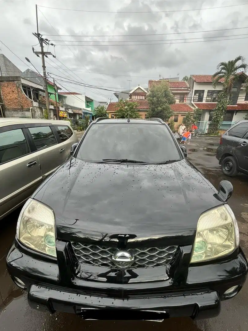 Dijual Xtrail 2005 pemakaian pribadi