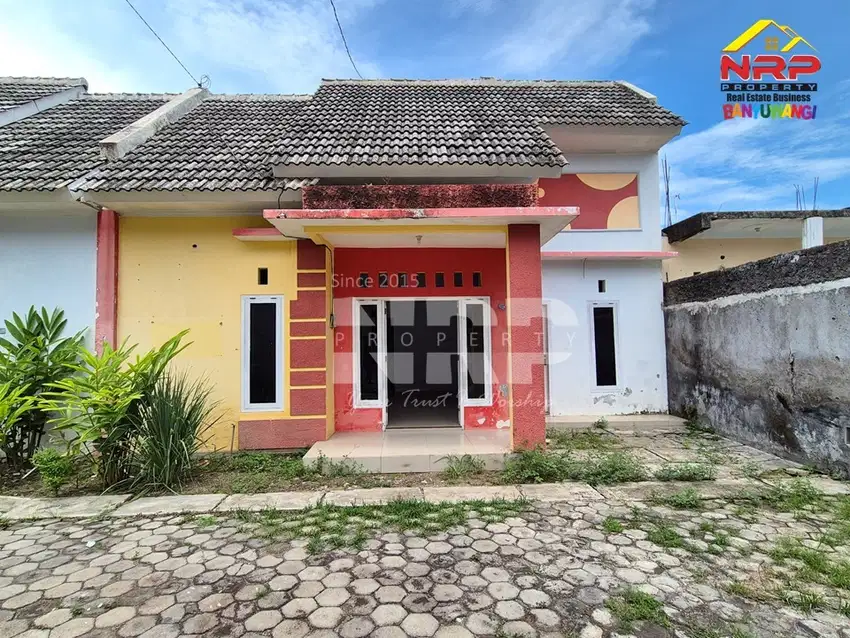 Dijual Rumah Minimalis Posisi Pojok di Depan SD Model Banyuwangi