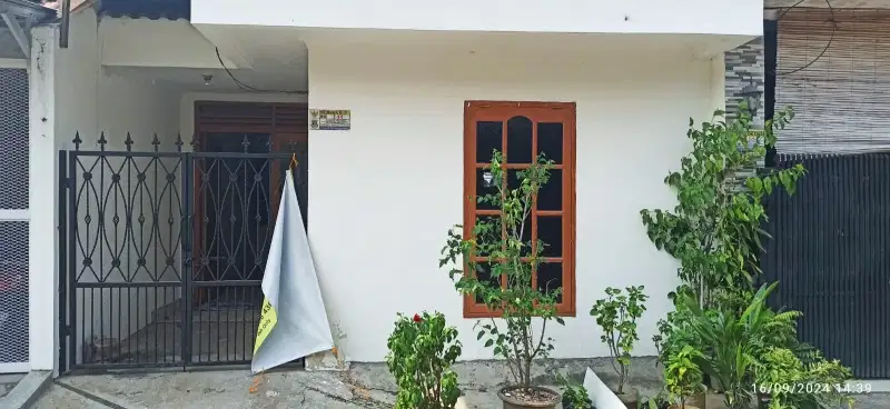 dijual cepat rumah compact 3 kamar tidur di medang gading serpong