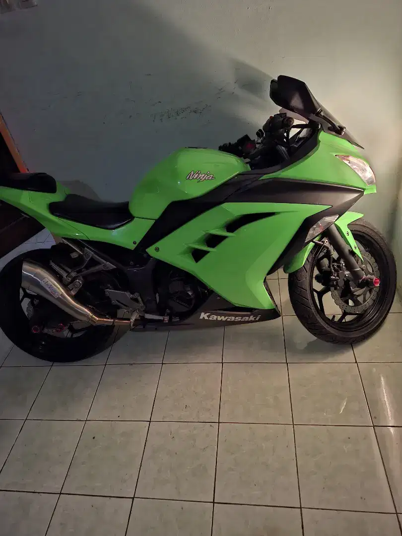 Kawasaki Ninja 250 FI Plat AA th 2015