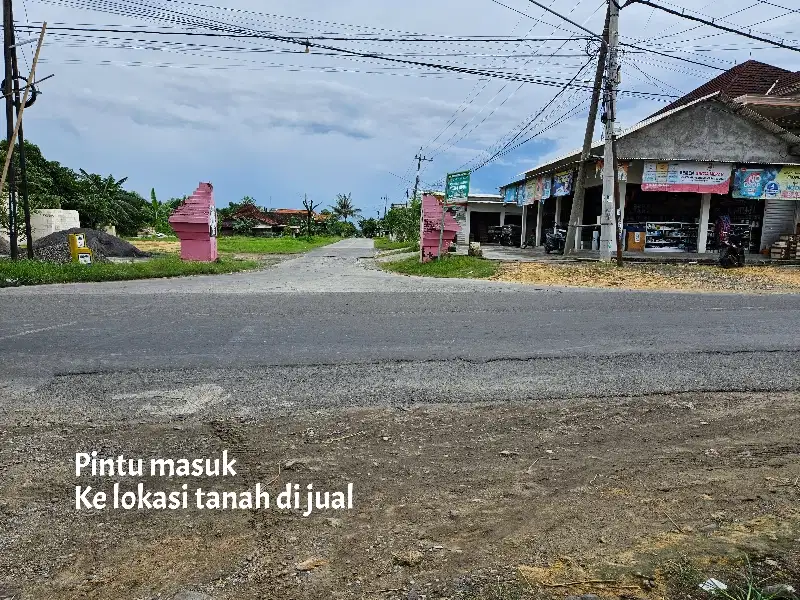 Tanah pekarangan dekat pasar