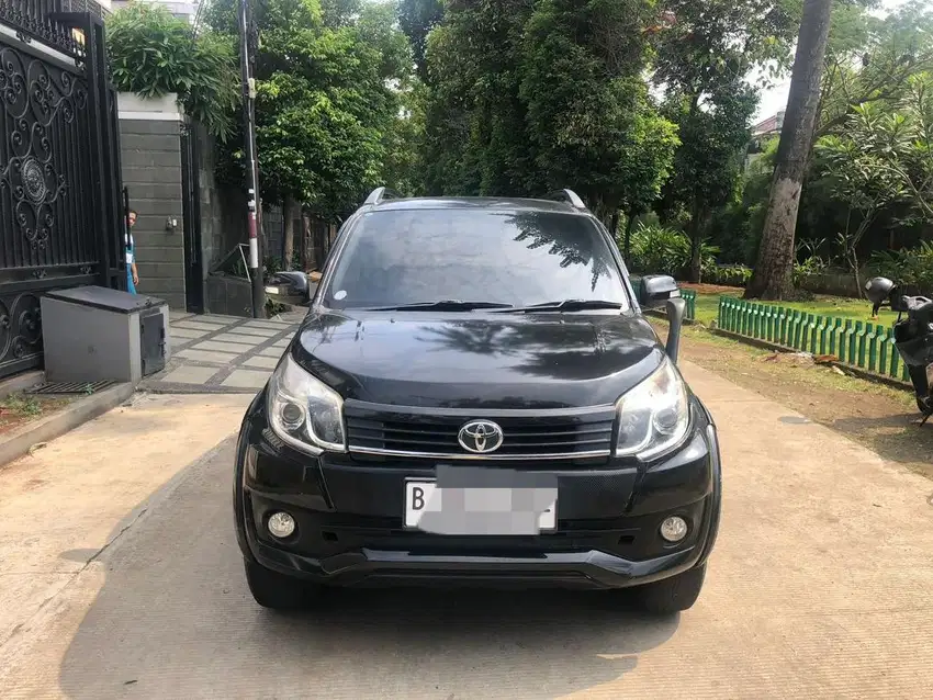 Toyota Rush 1.5 G Manual Tahun 2015