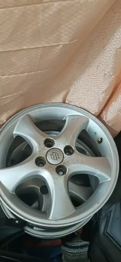Velg r15 suzuki