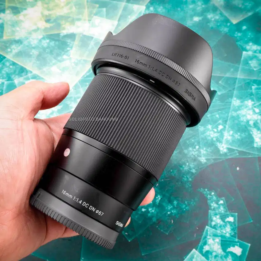 Sigma 16mm F1.4 DC DN for Sony. Used. Muluss