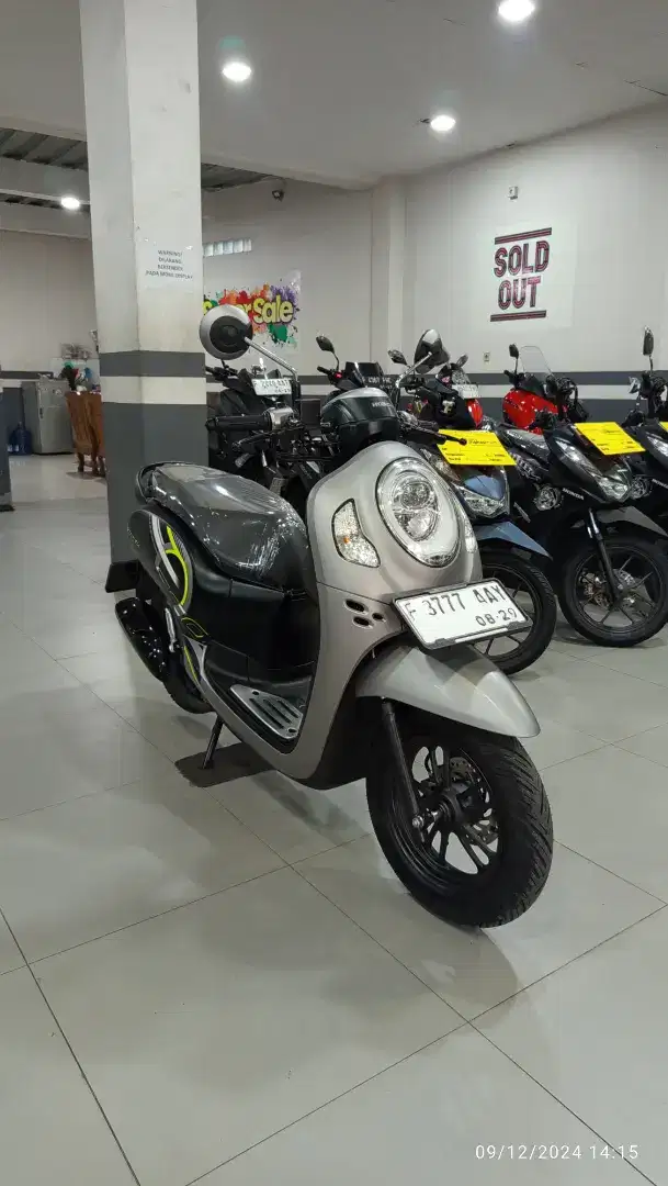 Scoopy fashion km 1k 2024