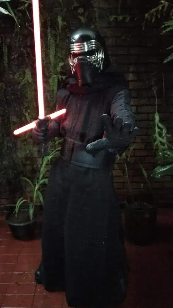 Kostum Star Wars Kylo Ren