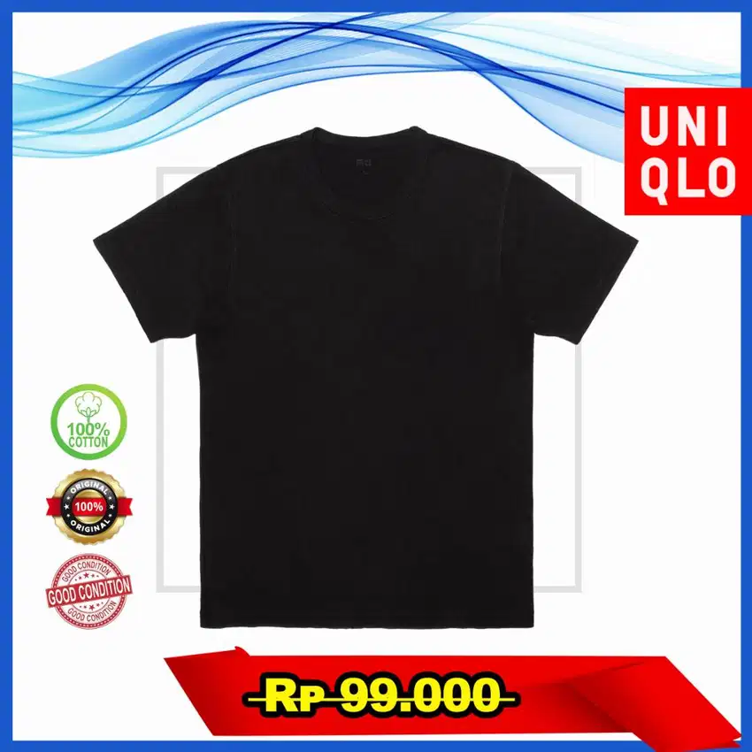 Uniqlo U T-shirt Hitam