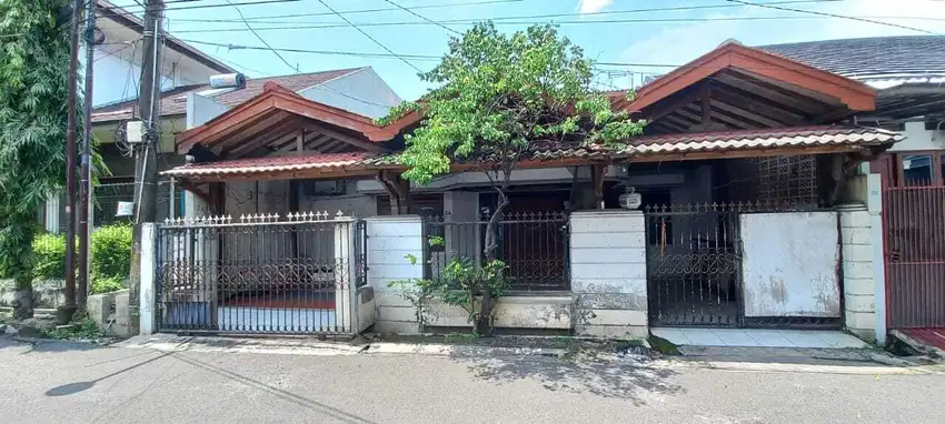 Dijual Murah BU Rumah  Bahan di Pulo Gebang Permai Jakarta Timur