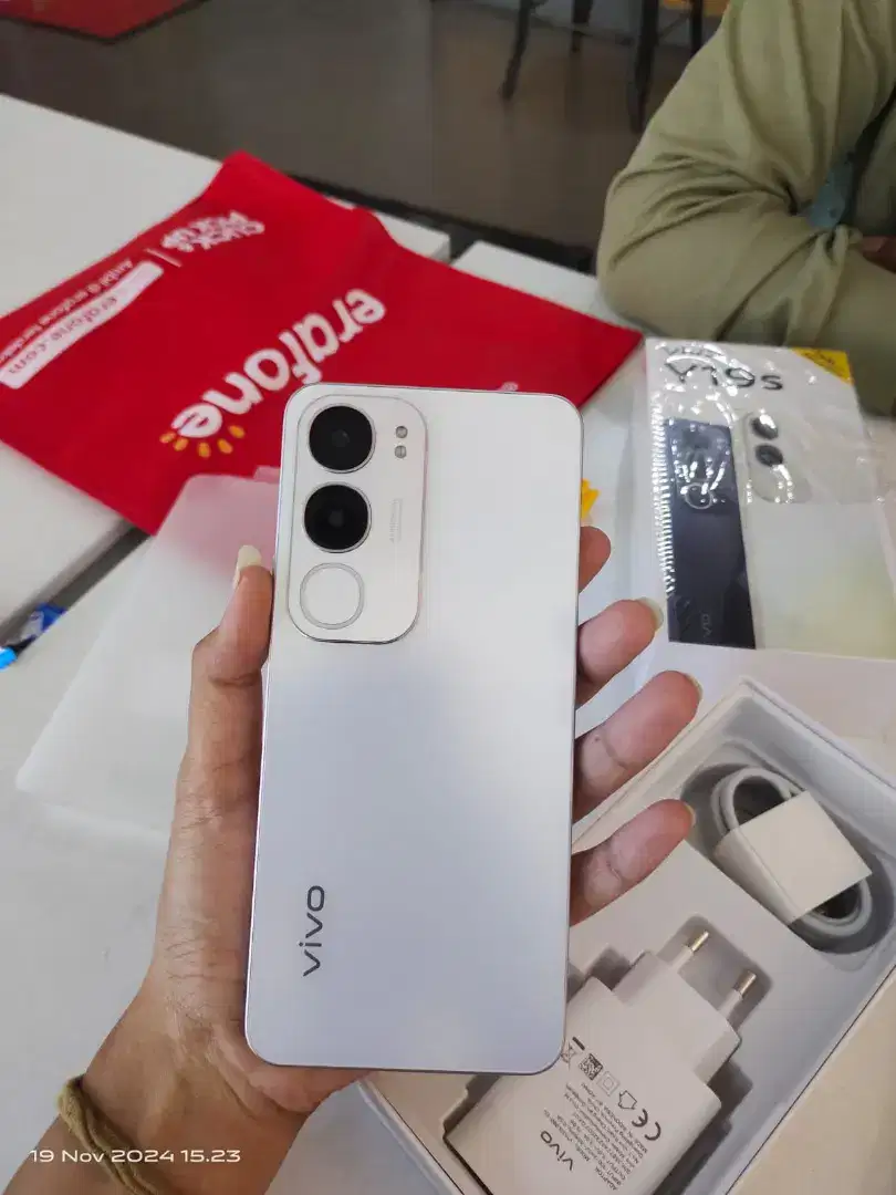 VIVO Y19S TERBARU