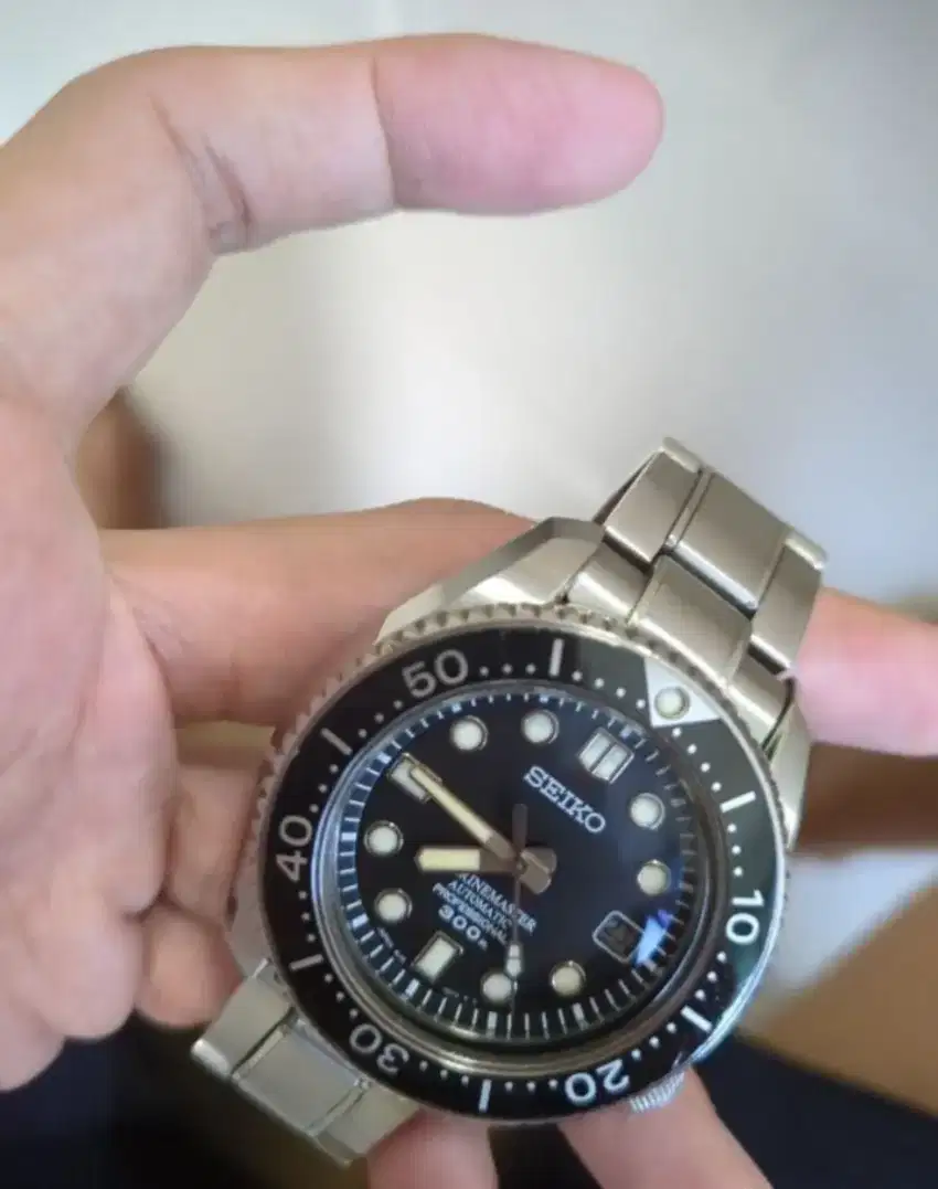 Seiko SBDX001 MM300 Marinemaster Professional Diver