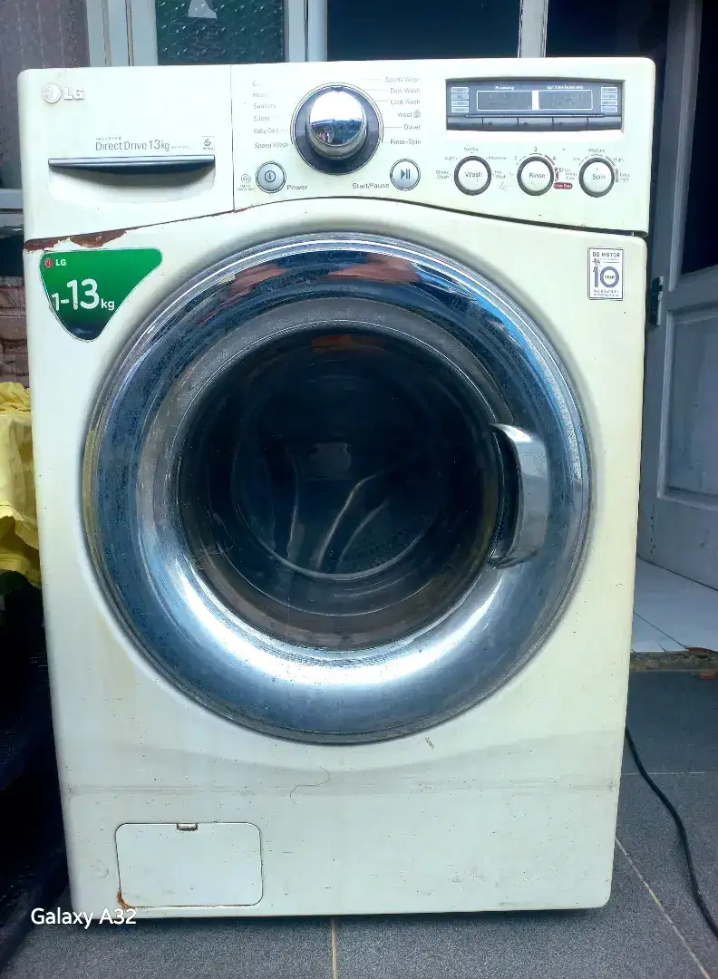 Mesin Cuci Laundry LG Inverter Directdrive 13 KG