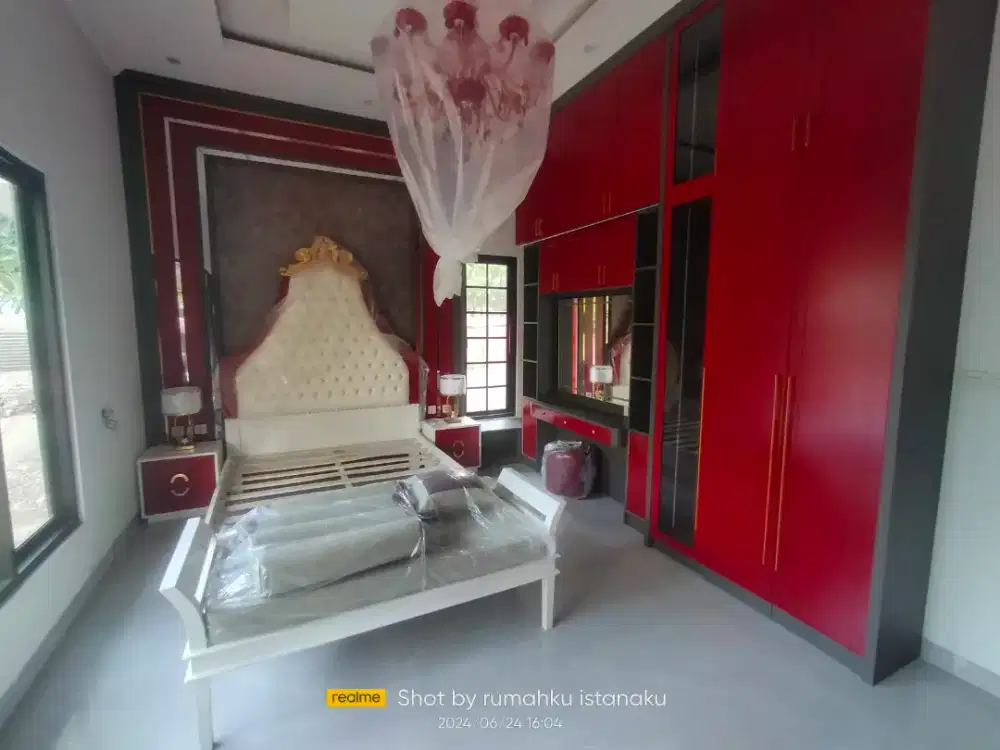 Dekorasi kamar mewah dan elegan siap pasang