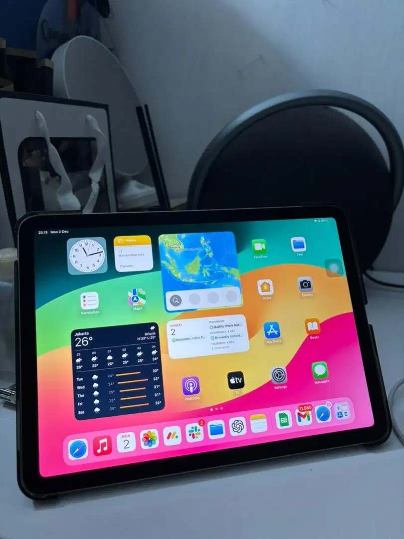 Ipad Air M2 dan Apple Pencil Pro