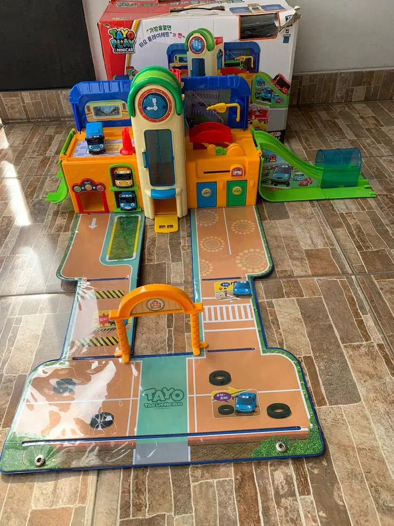 Mainan TAYO track play set