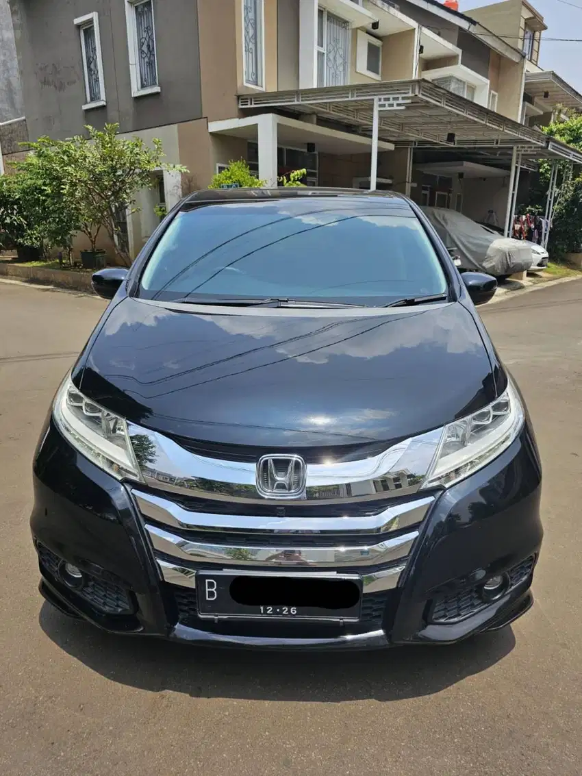 Honda Odyssey Prestige 2.4 AT Tahun 2016 Pemakai Langsung