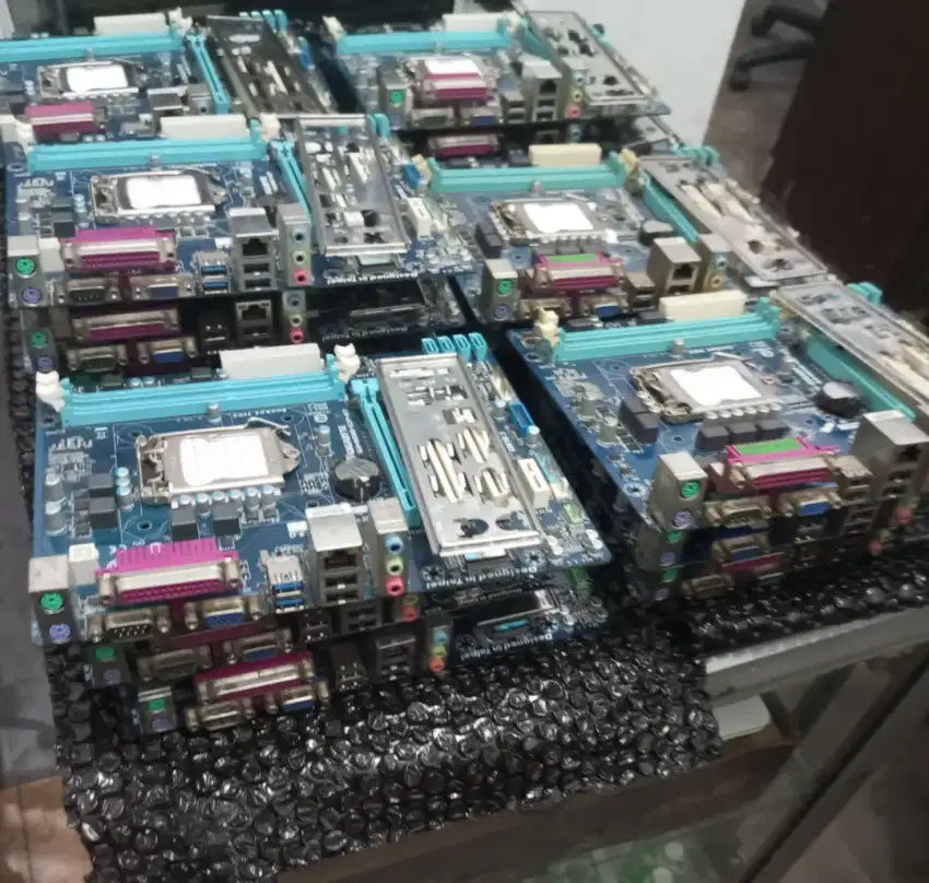 Mobo h61 gigabyte + procesor