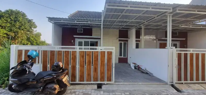 Rumah Dijual Baru Free Pagar dan Kanopi di Sukodono Sidoarjo